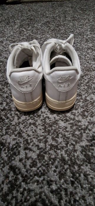 Продам кросівки Nike