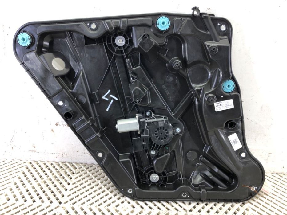 PODNOŚNIK SZYBY LEWY TYŁ - 229.00 PLN - BMW X1 (U11) 2022-2025 s-drive 2.0i 115kW [156KM] BENZYNA