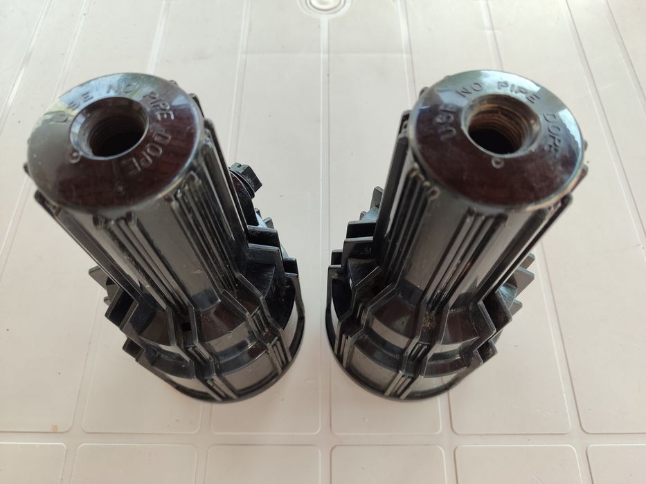 Aspersores emergentes de impacto (par).