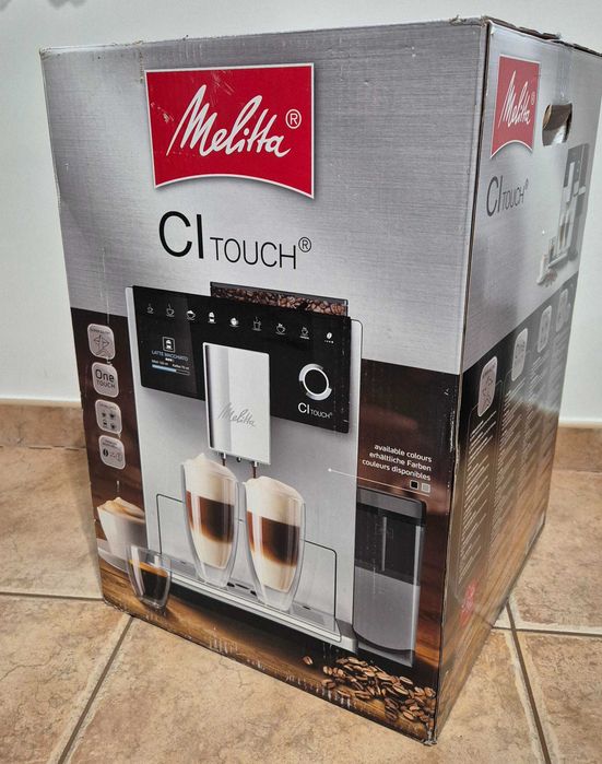 Ekspres do kawy Melitta CI Touch F 630-102 black + 8 filtrów do wody