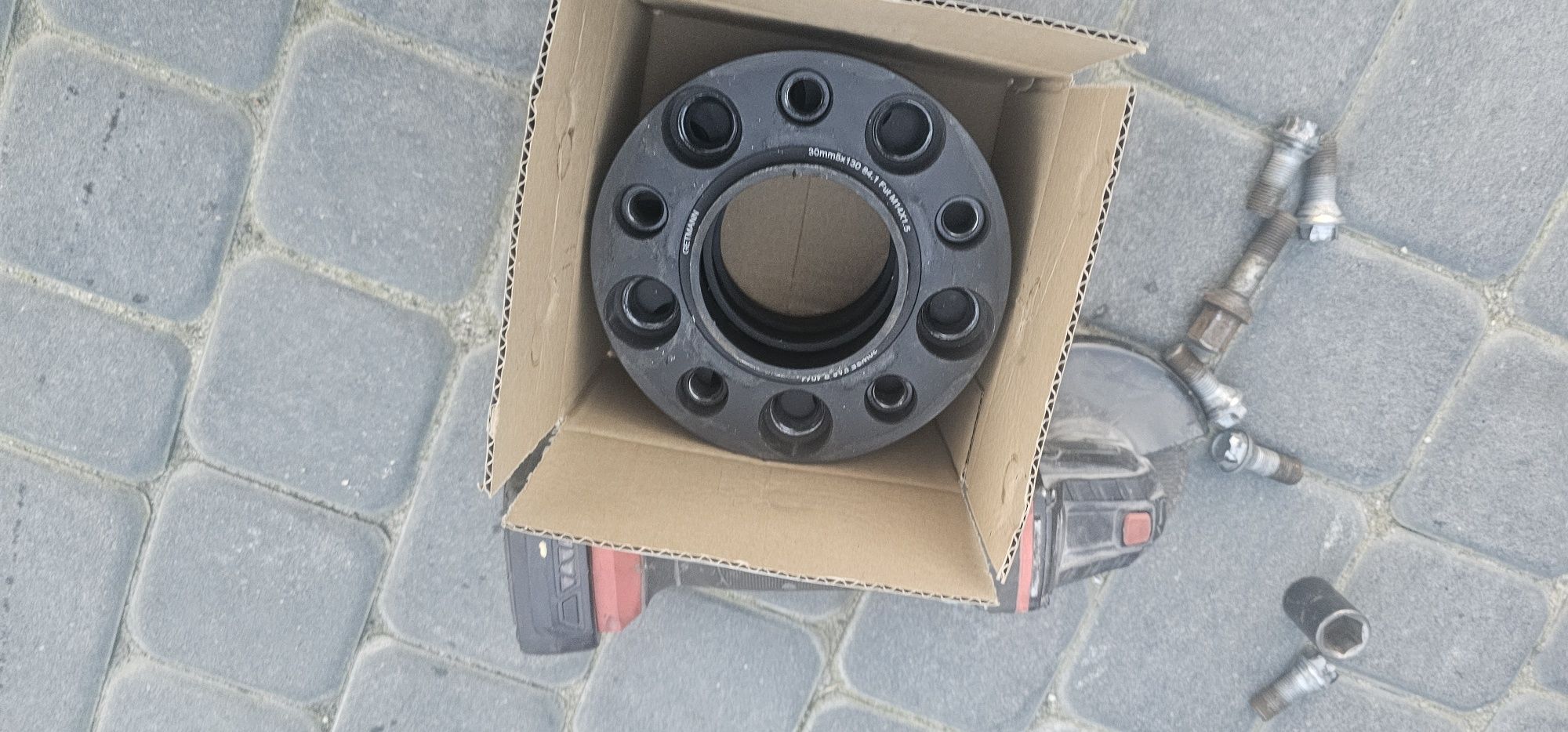 KOŁA Mercedes G klasa AMG W463 r18 Michelin 255/60 OM+DYSTANSE 5x130