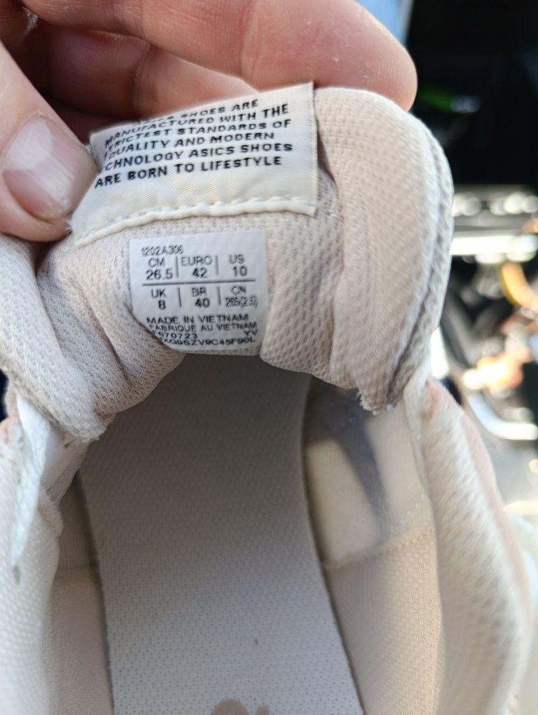 ASICS Lyte Classic original p. 42(26,5) нові