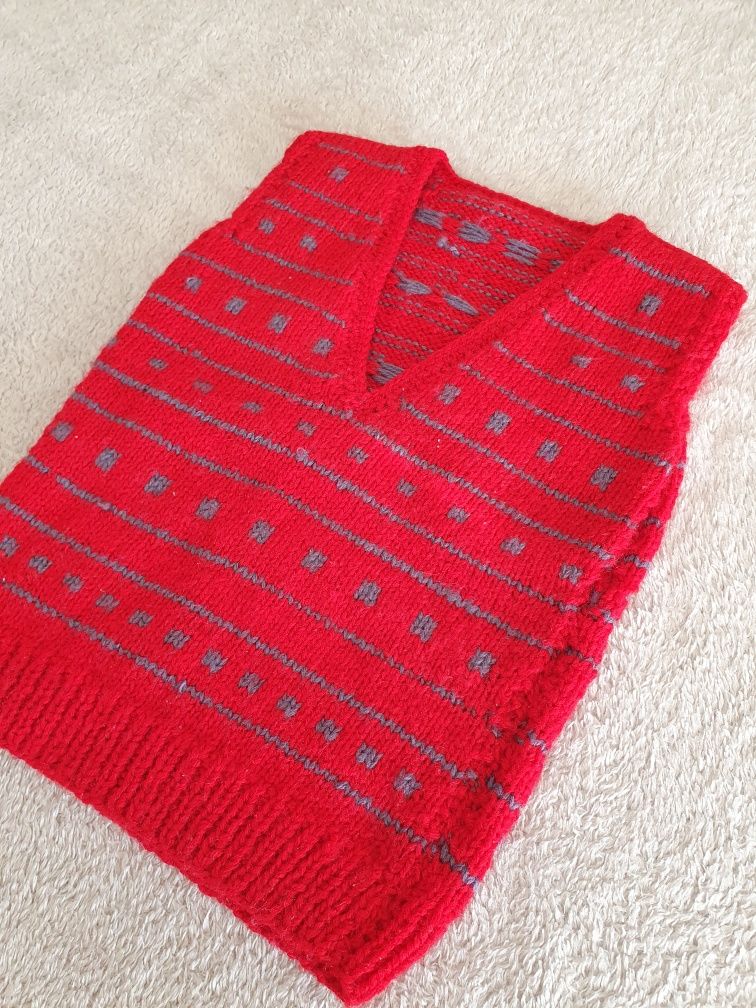 Kamizelka Czerwona HandMade. Produkt własnej Roboty! Na drutach!