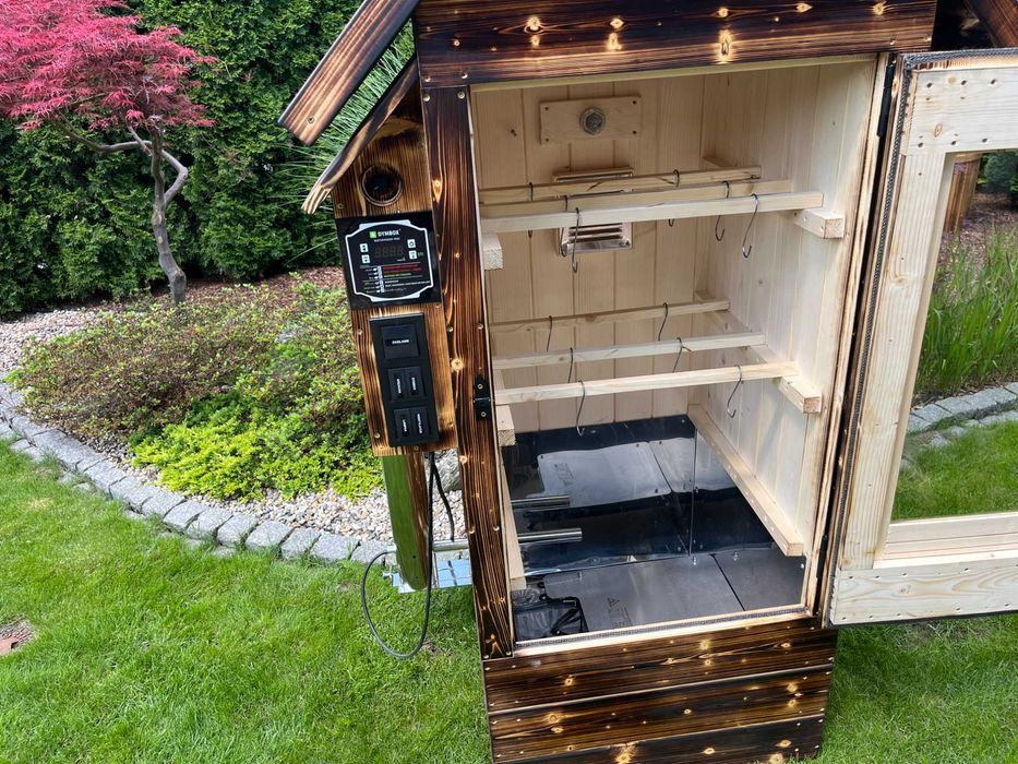 Elektryczna wędzarnia ogrodowa 600L