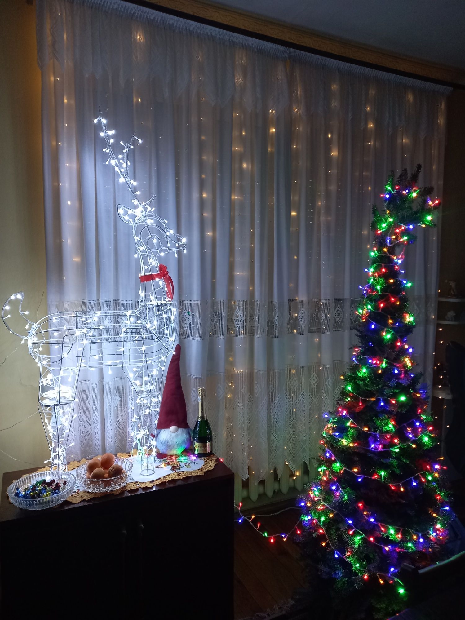 Новорічно-Різдвяна прикраса для дому