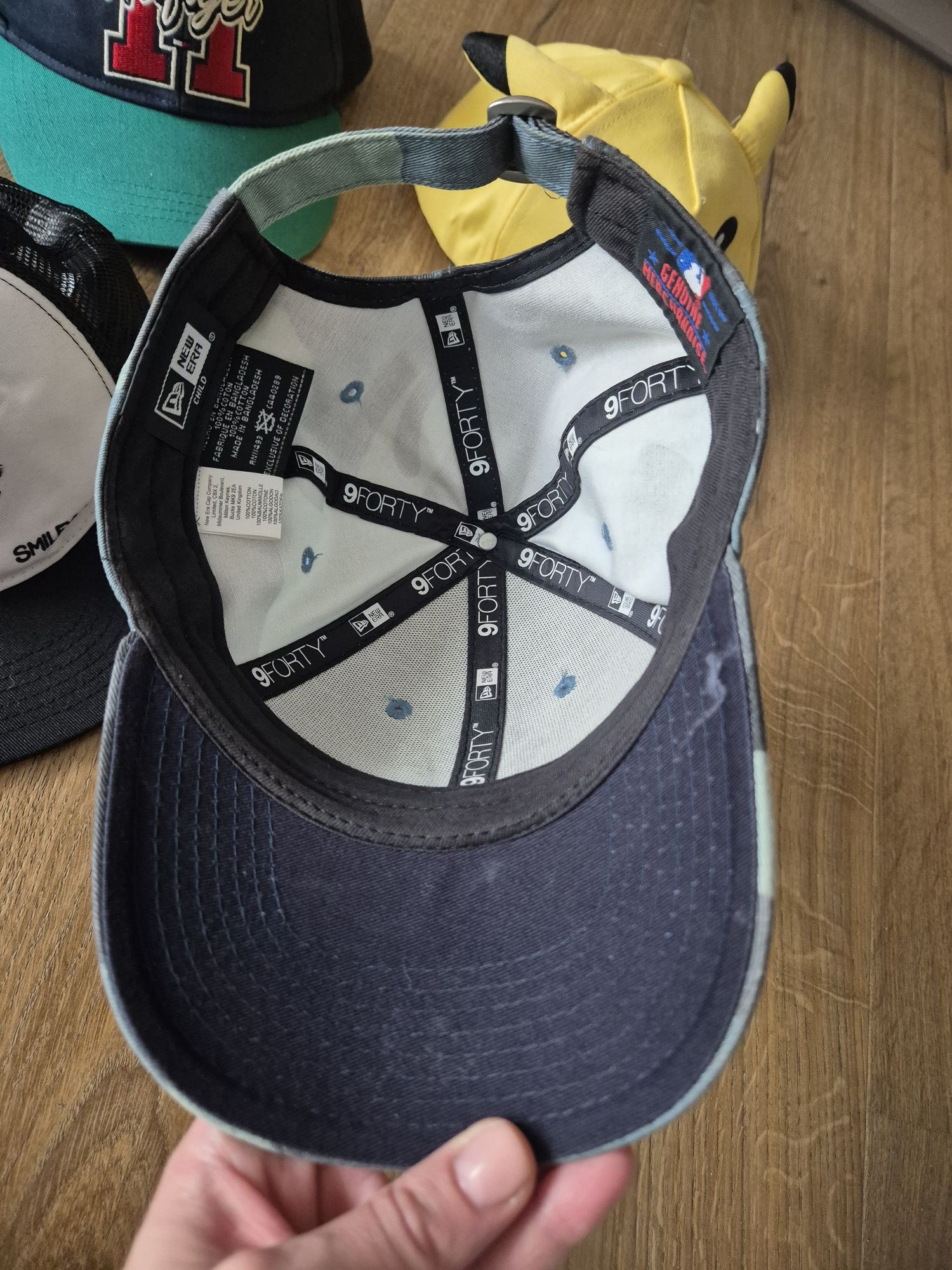 Czapka z daszkiem New Era 116/122 moro tył regulowany