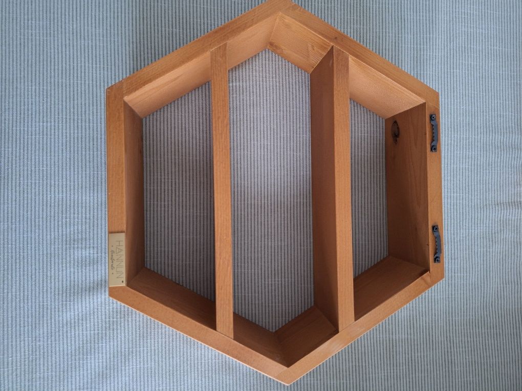 Conjunto prateleiras hexágono e triangulo