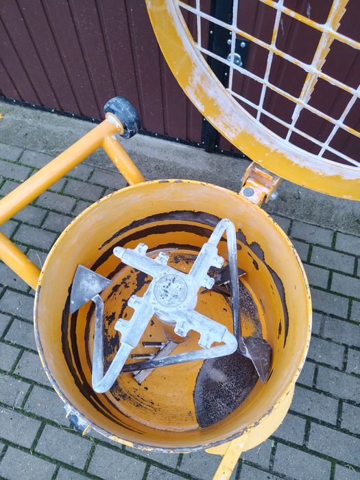 Mieszalnik,betoniarka SOROTO 40l