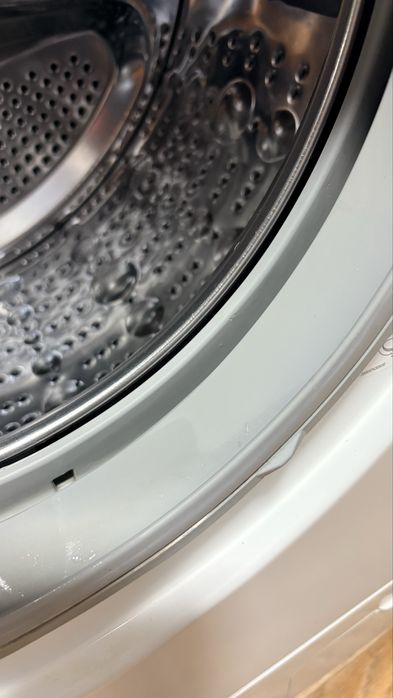 Пральна машина LG f8068ld