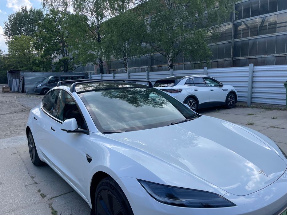 Bagażnik dachowy do TESLA Model 3 2017 - 2024
