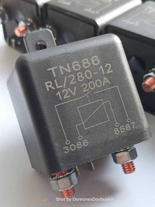 Реле сильного струму Пускове реле 200A 12V Автомобільне Генераторне