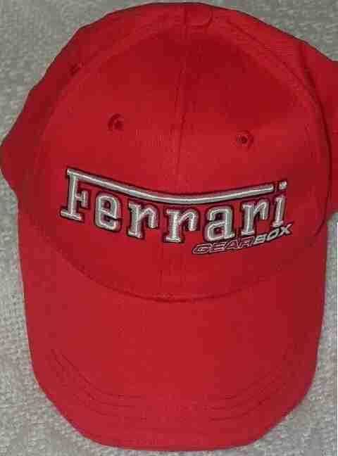 Czapka Ferrari Gearbox