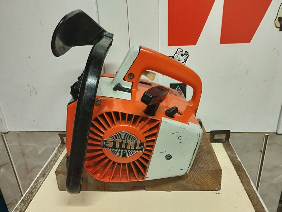 Piła spalinowa Stihl 015 zabytkowa