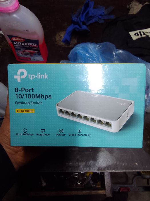 Коммутатор свитч на 8 портов