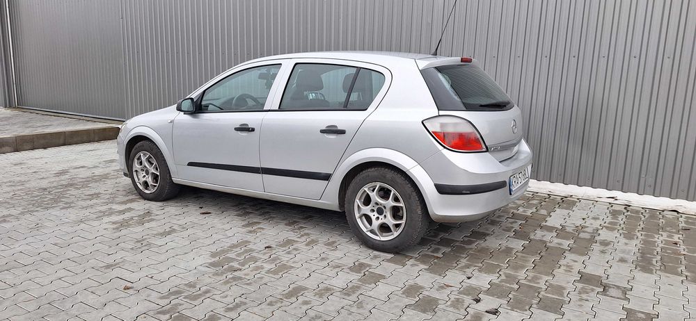 Opel Astra z oszczędnym silnikiem 1.7