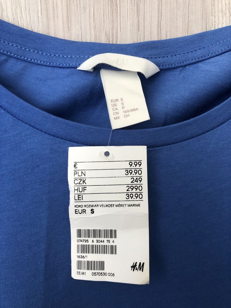Нова жіночка футболка H&M з рюшами ,розмір S