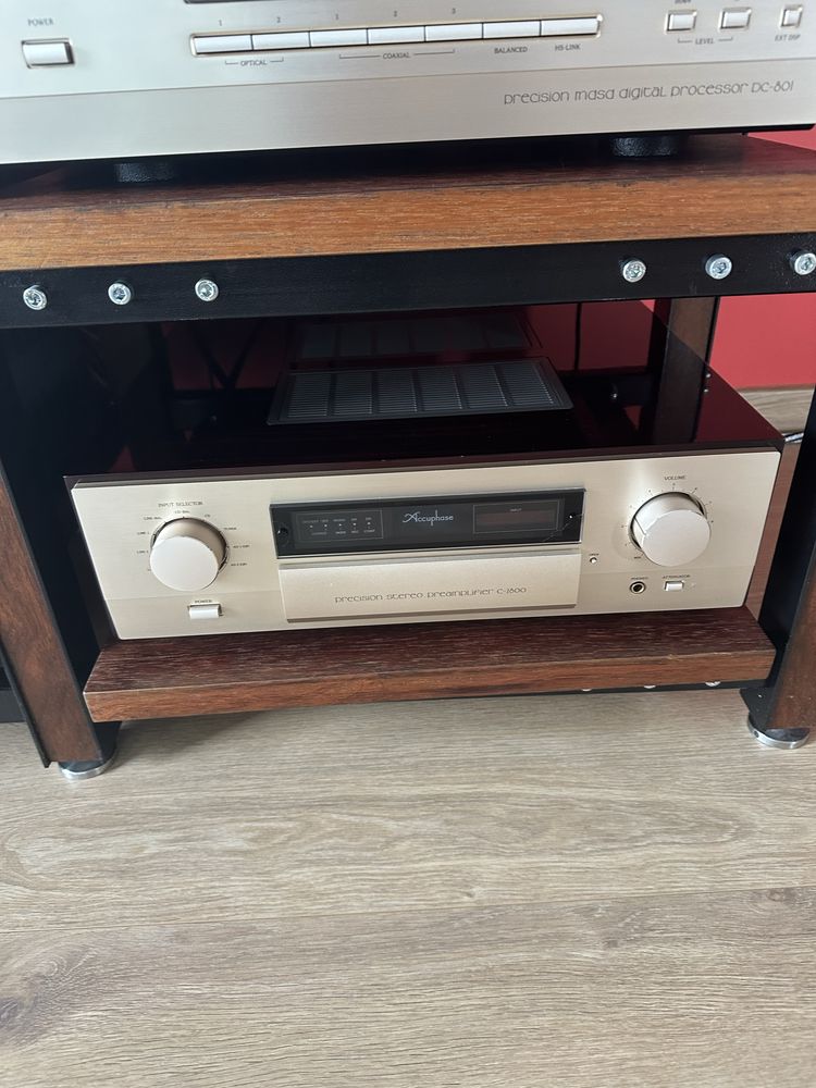 Accuphase C 2800 przedwzmacniacz