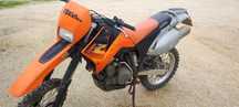 Mota KTM com poucos km