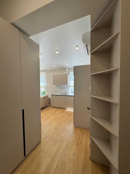 новобудова, клубний будинок. Дафі, Підстанція, пр. Науки. Перша здача