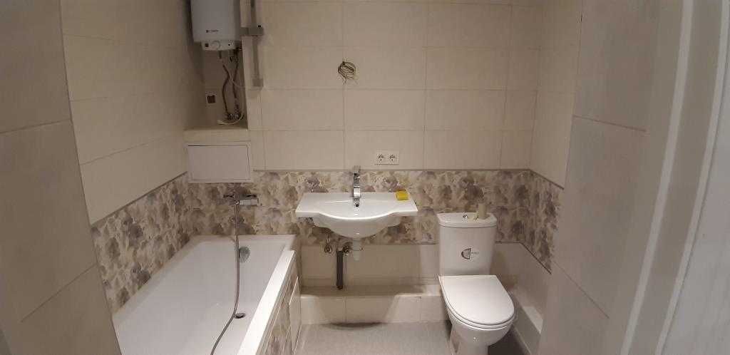 Продам 1-к квартиру, 45 кв м. Пр. Європейського союзу. ЖК Варшавський