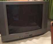 Panasonic TV c/ móvel