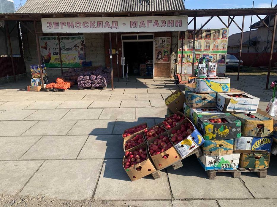 Оренда складу. Оренда торгового або складського приміщення. Буштино.