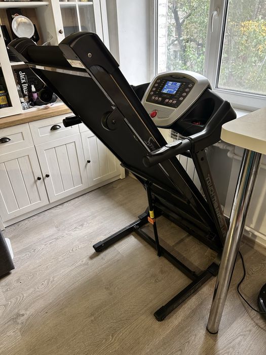 Продам усиленную беговую дорожку Stingray 8980i Audio 3.8