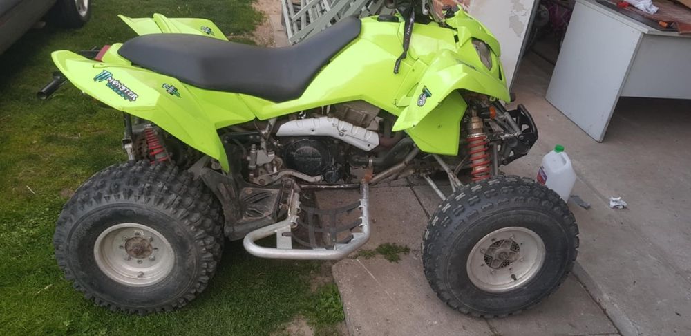 Quad Polaris Outlaw 500e 2006r.