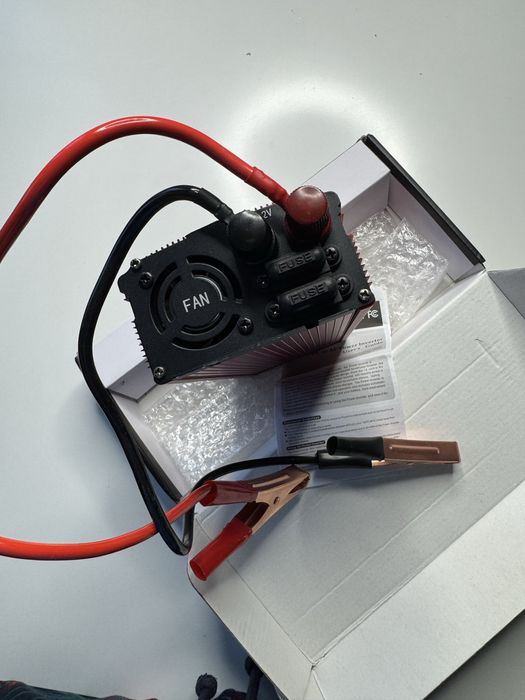 Інвертор V-TEK 2000W