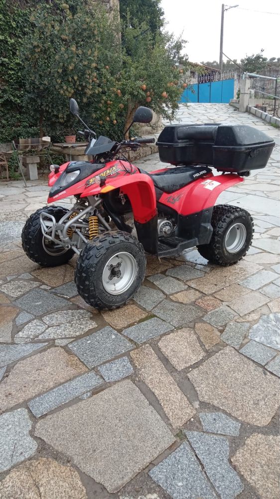 Polaris Phonenix 200