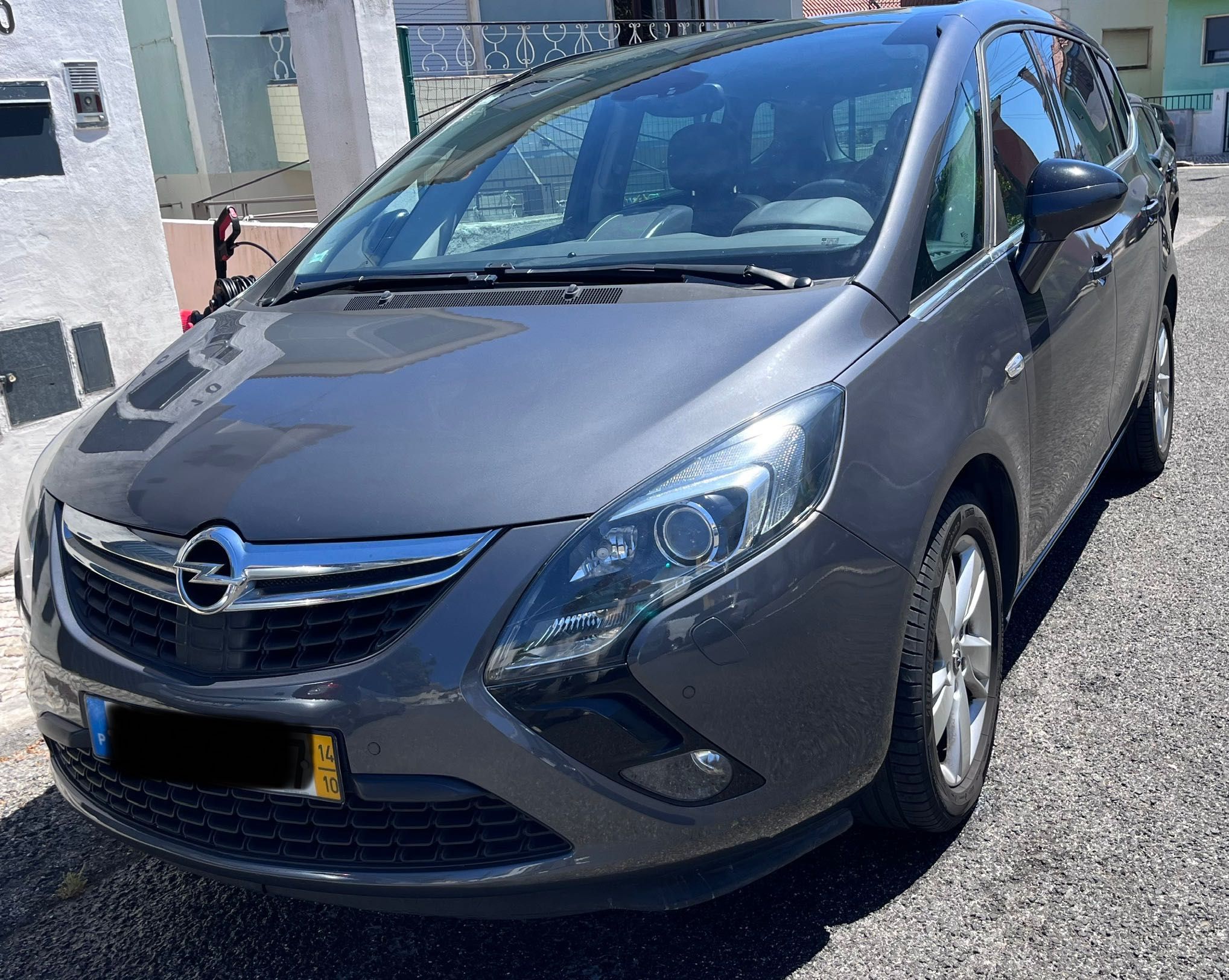 Opel Zafira 1.9 Diesel, 165cv, 7Lug, Cinza escuro, Excelente estado.
