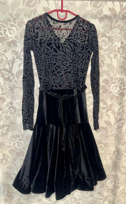 Плаття для бальних танців