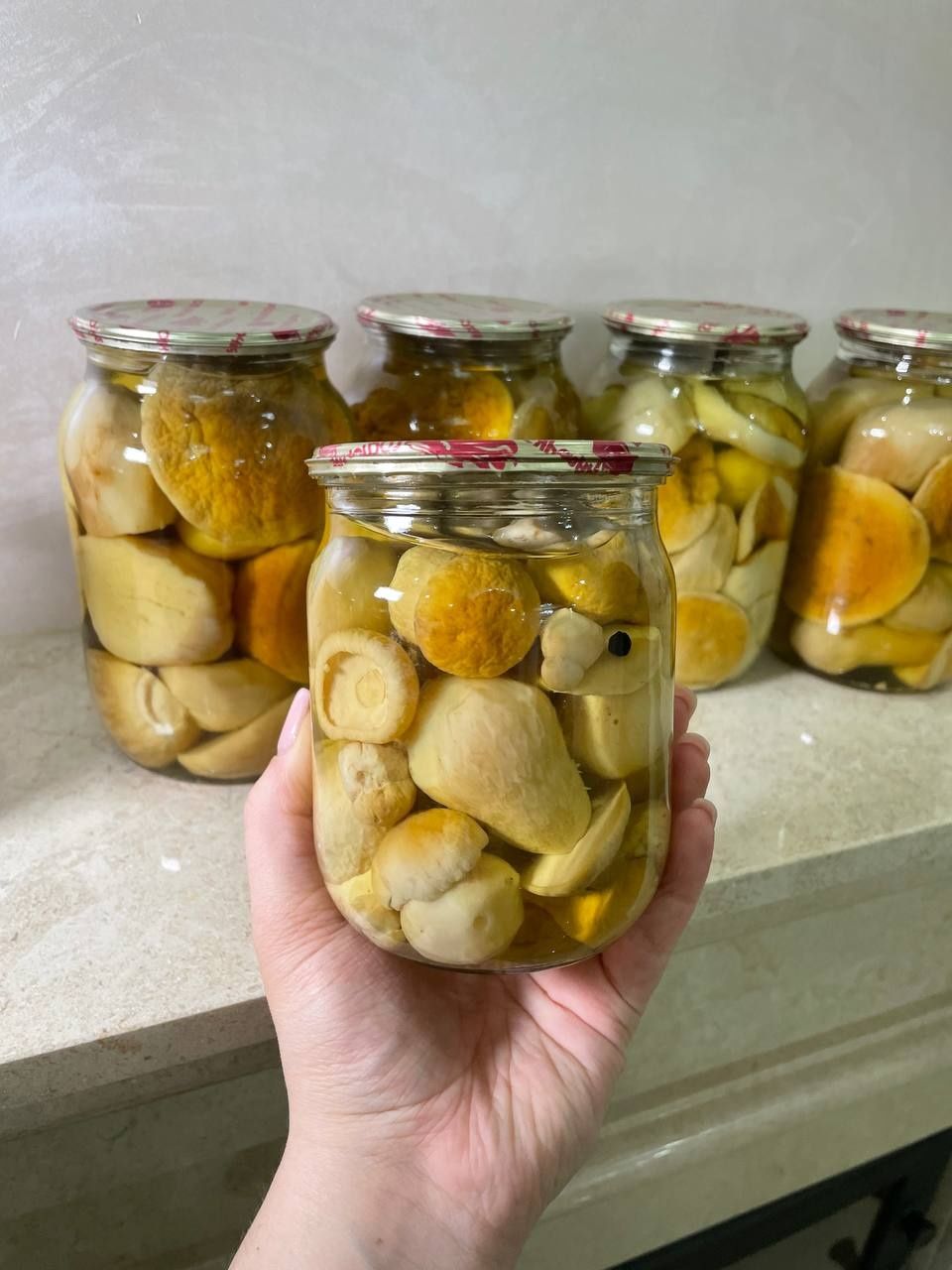 Гриби мариновані карпатські