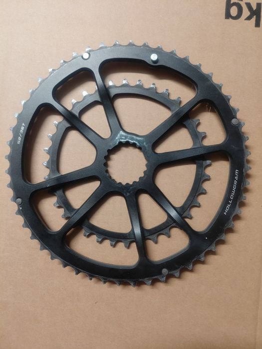 Prato Hollowgram 52 36