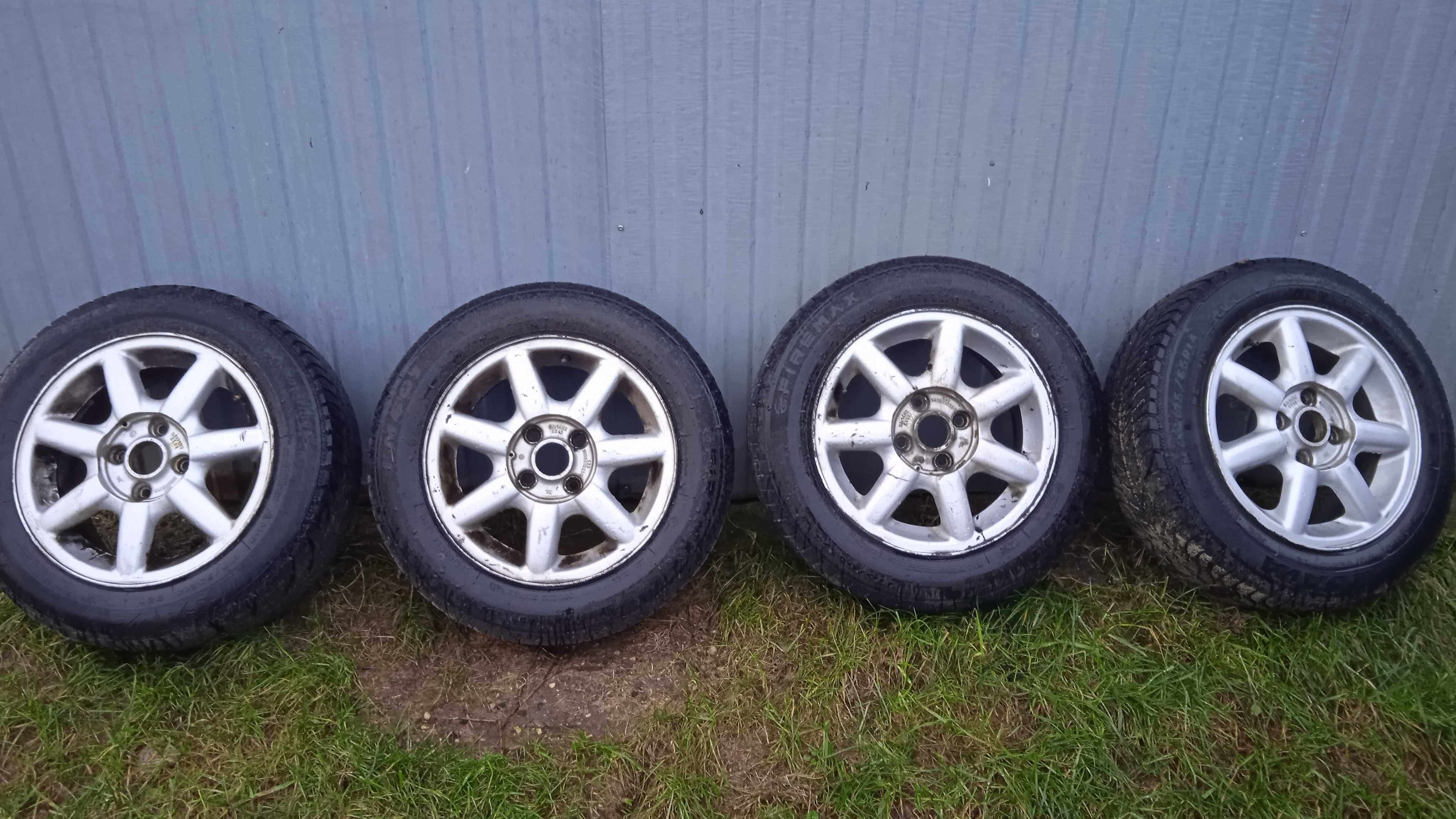 Sprzedam felgi i opony 4 szt. 2 zimowe plus  2 letnie
