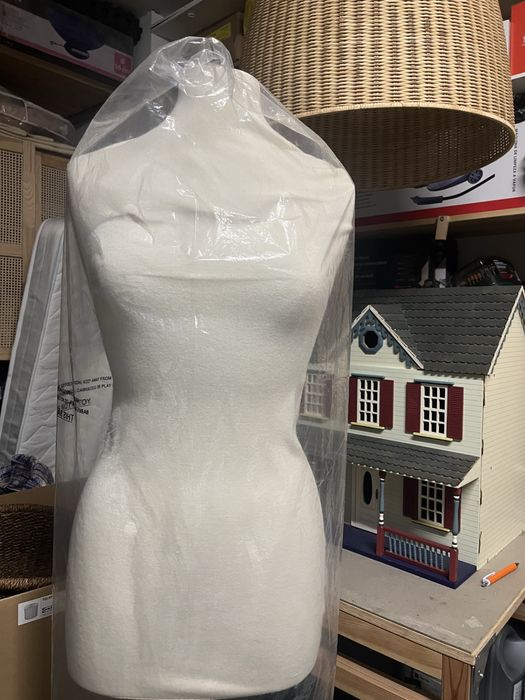 Busto senhora como novo