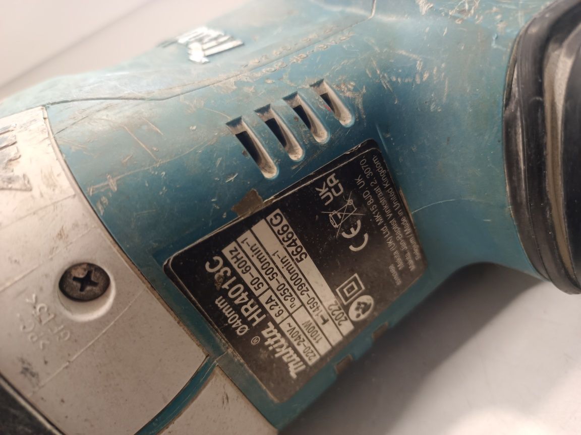 Młody udarowy młotowiertarka Makita HR4013C Komis Madej Sc