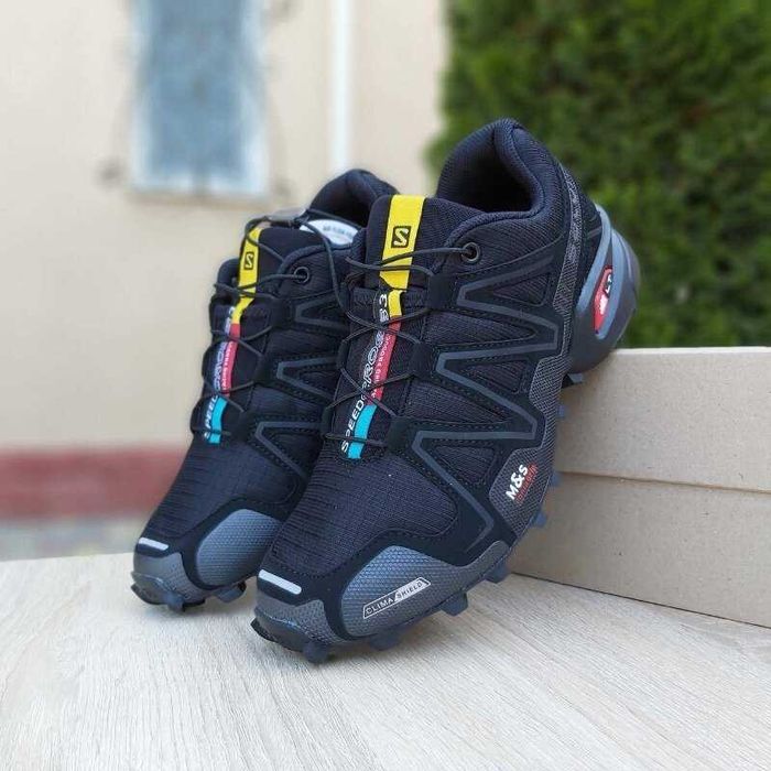 Продам кросівки,нові,непідійшов розмір (41р)маломірять десь на 40р.