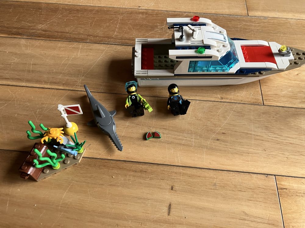 Lego 60221 stan idealny