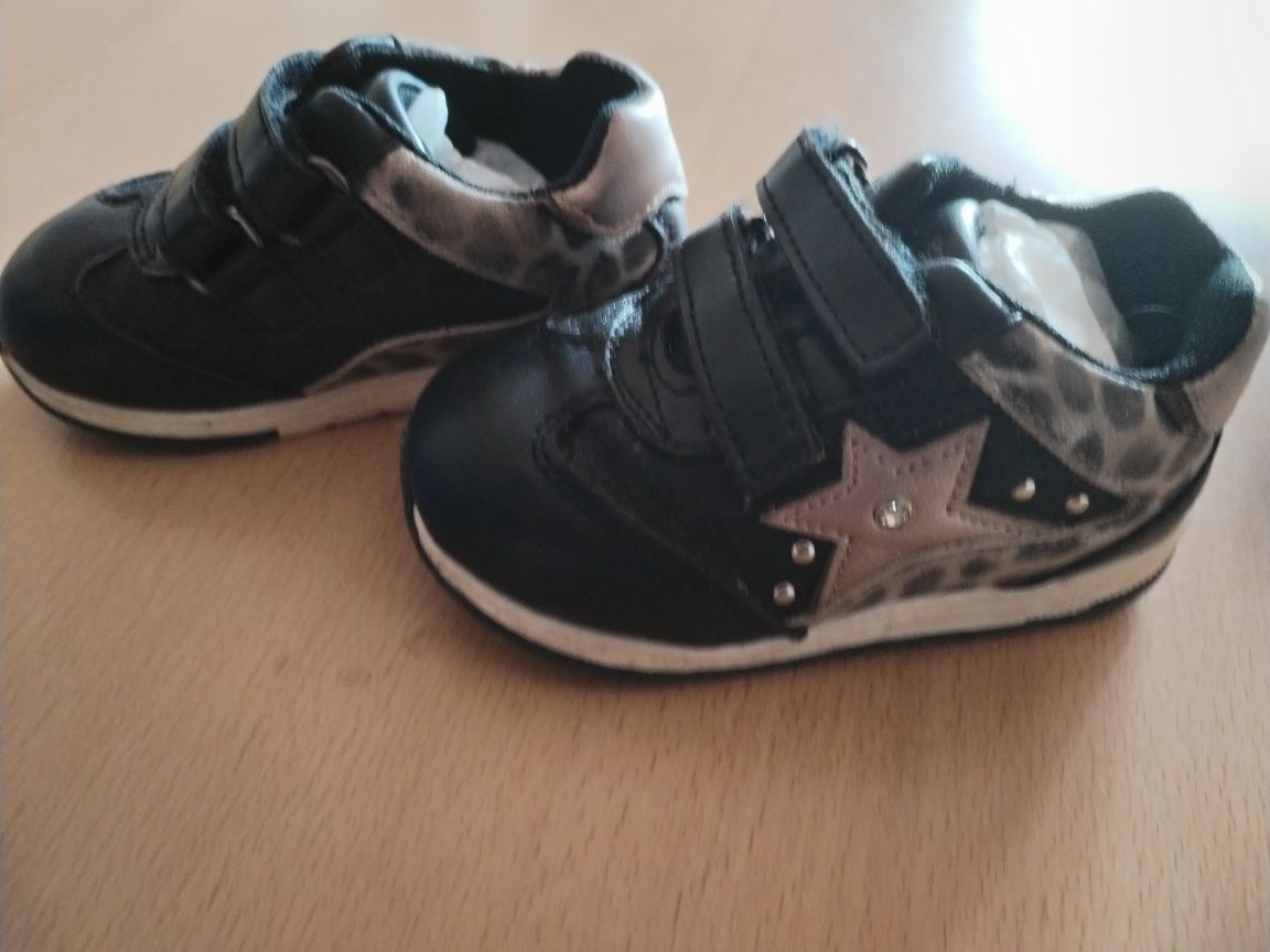 Sapatilhas Chicco 23