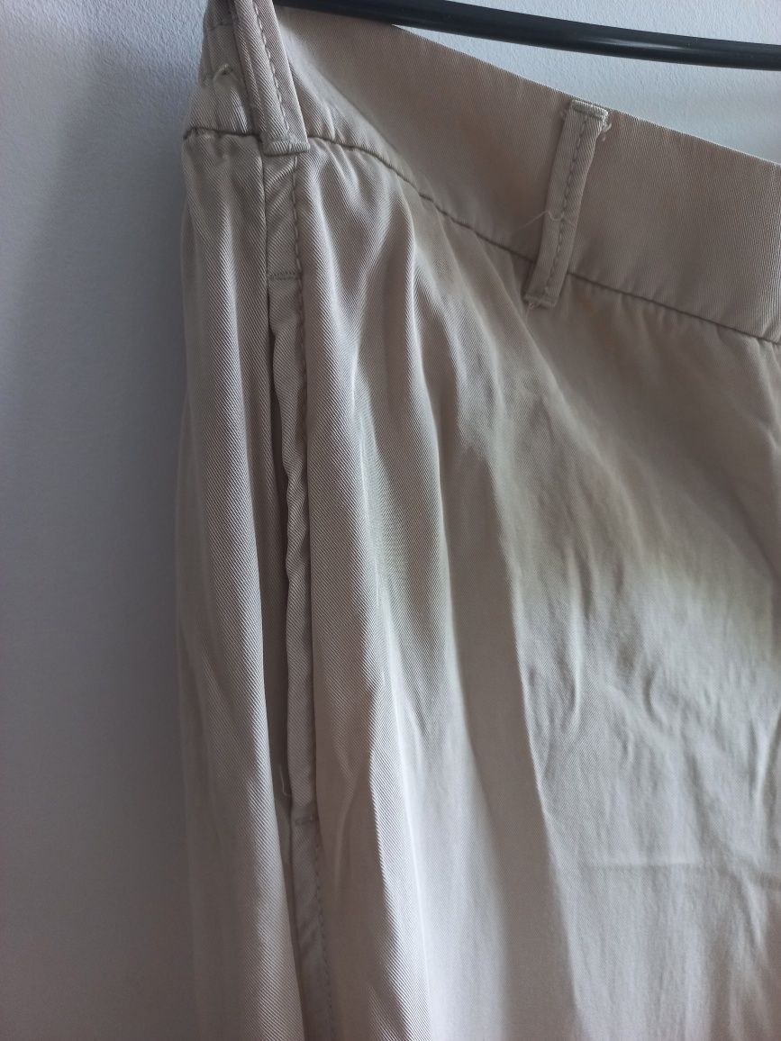 Beżowe eleganckie spodnie Zara rozmiar L