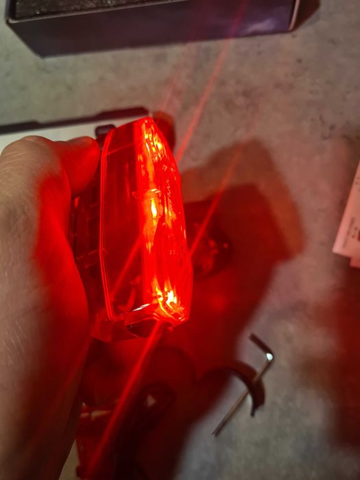 żestaw oświetlenia rowerowego Led przó i tył ładowany na USB C