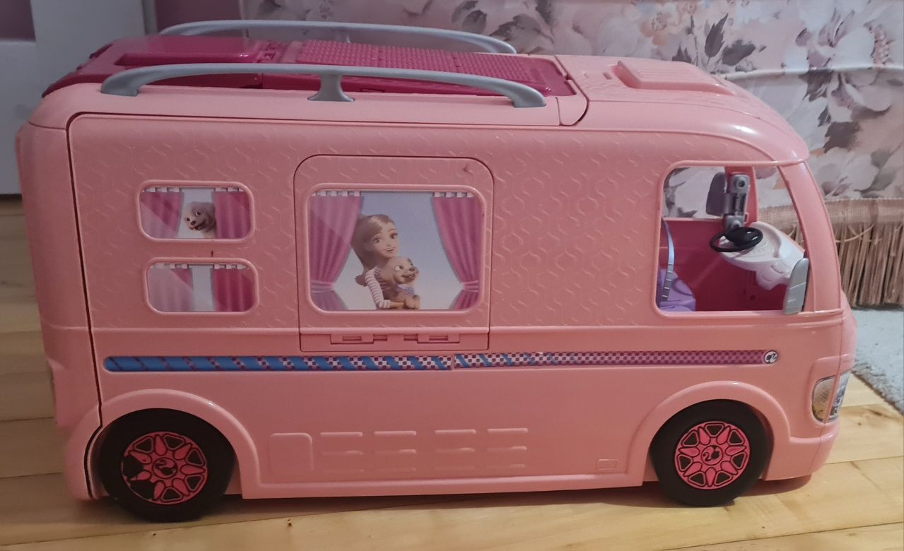 Kamper dla Barbie
