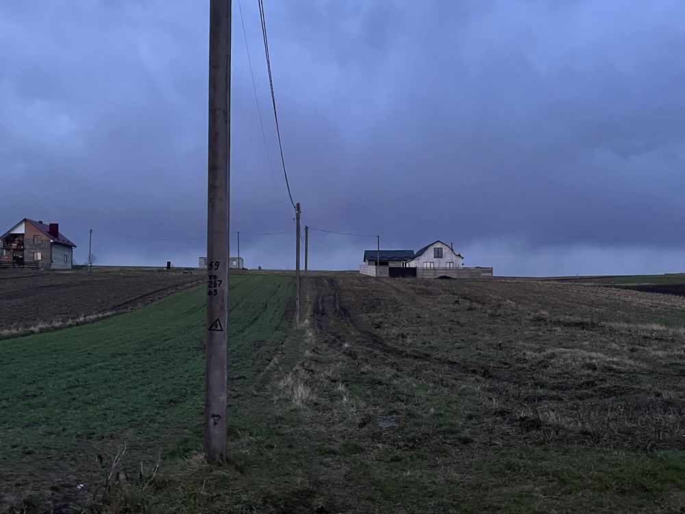 Продам ділянку 15 сот під забудову В. Омеляна