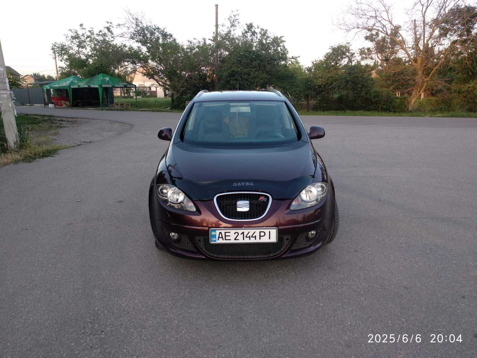 Продам авто СЕАТ АЛТЕЯ XL