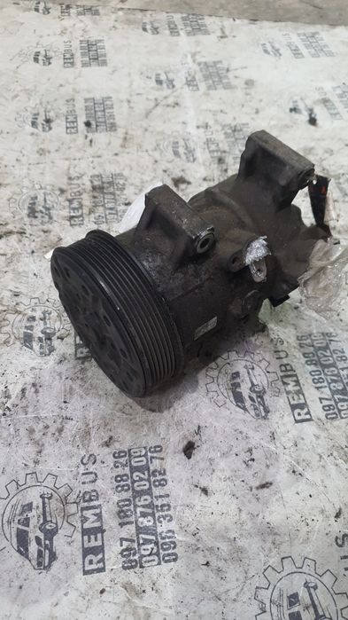 Компресор кондиціонера Toyota Avensis t27 2.0