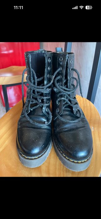 Botas plataforma em pele