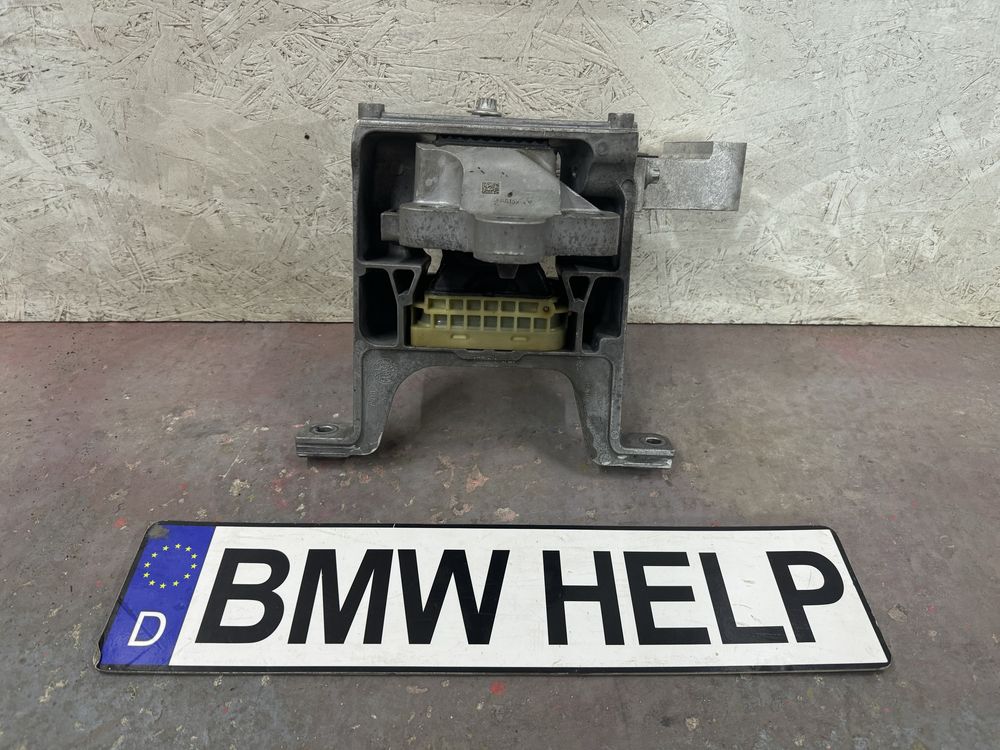Подушка елетро двигуна EQB 250+ X243 Гидро подушка правая Mercedes