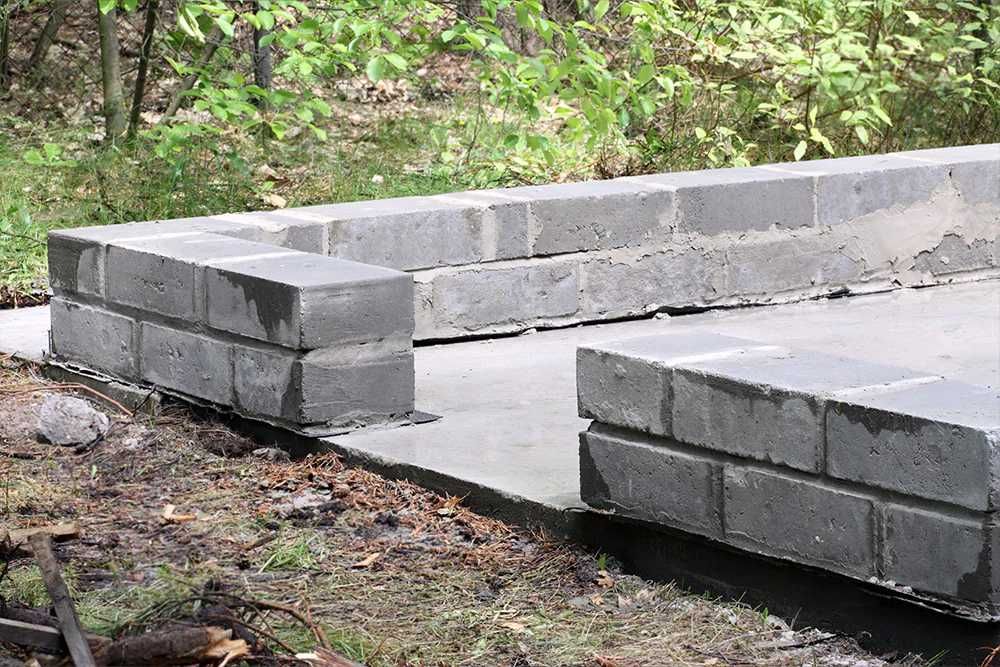 Bloczek Betonowy Pustak Fundamentowy 38x24x12