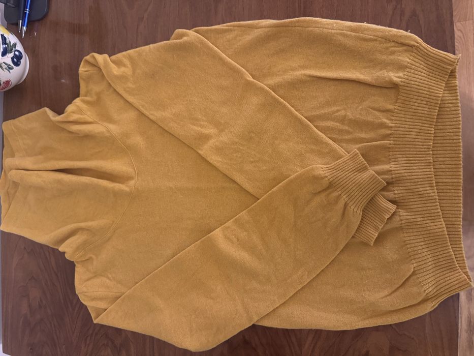 Sweterek damski z dużym golfem wełna